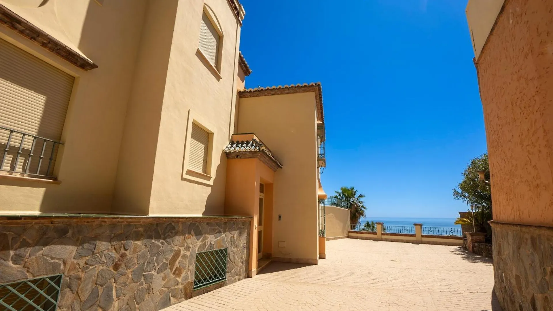 Tamango Hill 3-1B Nerja Menyber Apartment Torrox Spain